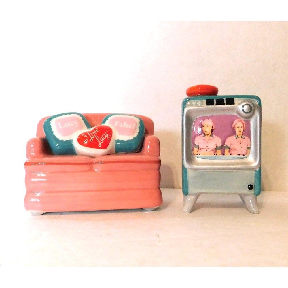 I Love Lucy Job Switching Salt Pepper Shakers Chocolate Factory Ethyl NEW Boxed - Picture 5 of 12